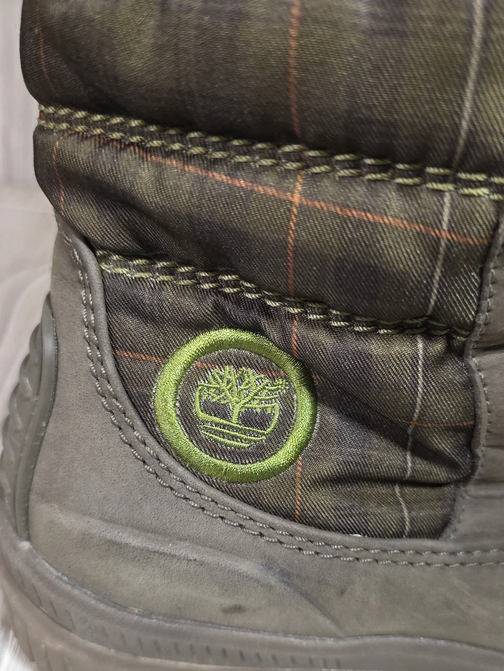 Timberland Mount Holly Waterproof Plaid Winter Snow Boots Womens Size 7.5